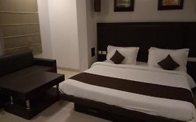 Hotel Avana Jaipur 3*